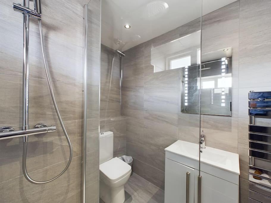 Donegall Sq Apt At City Gate, Belfast City Centre Zewnętrze zdjęcie