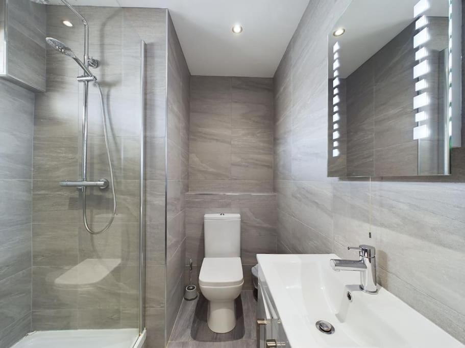 Donegall Sq Apt At City Gate, Belfast City Centre Zewnętrze zdjęcie