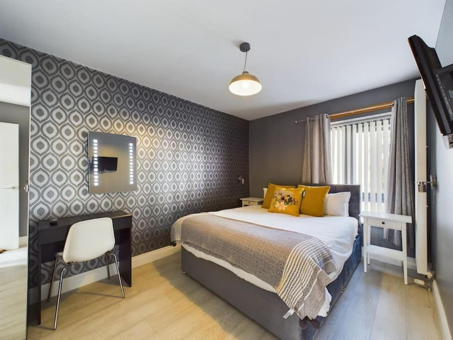 Donegall Sq Apt At City Gate, Belfast City Centre Zewnętrze zdjęcie